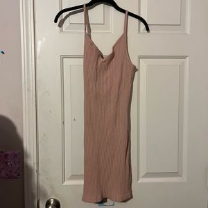 Beautiful mid length dress!